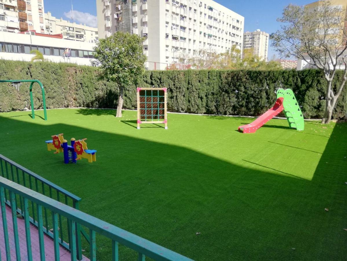 Apartamento Aurora Malaga Ngoại thất bức ảnh
