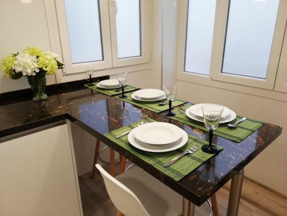 Apartamento Aurora Malaga Ngoại thất bức ảnh