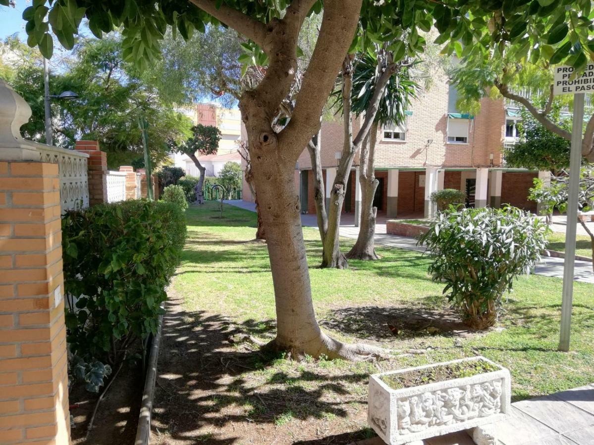 Apartamento Aurora Malaga Ngoại thất bức ảnh
