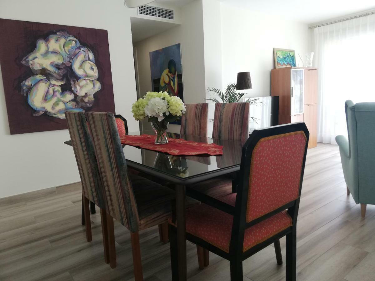 Apartamento Aurora Malaga Ngoại thất bức ảnh