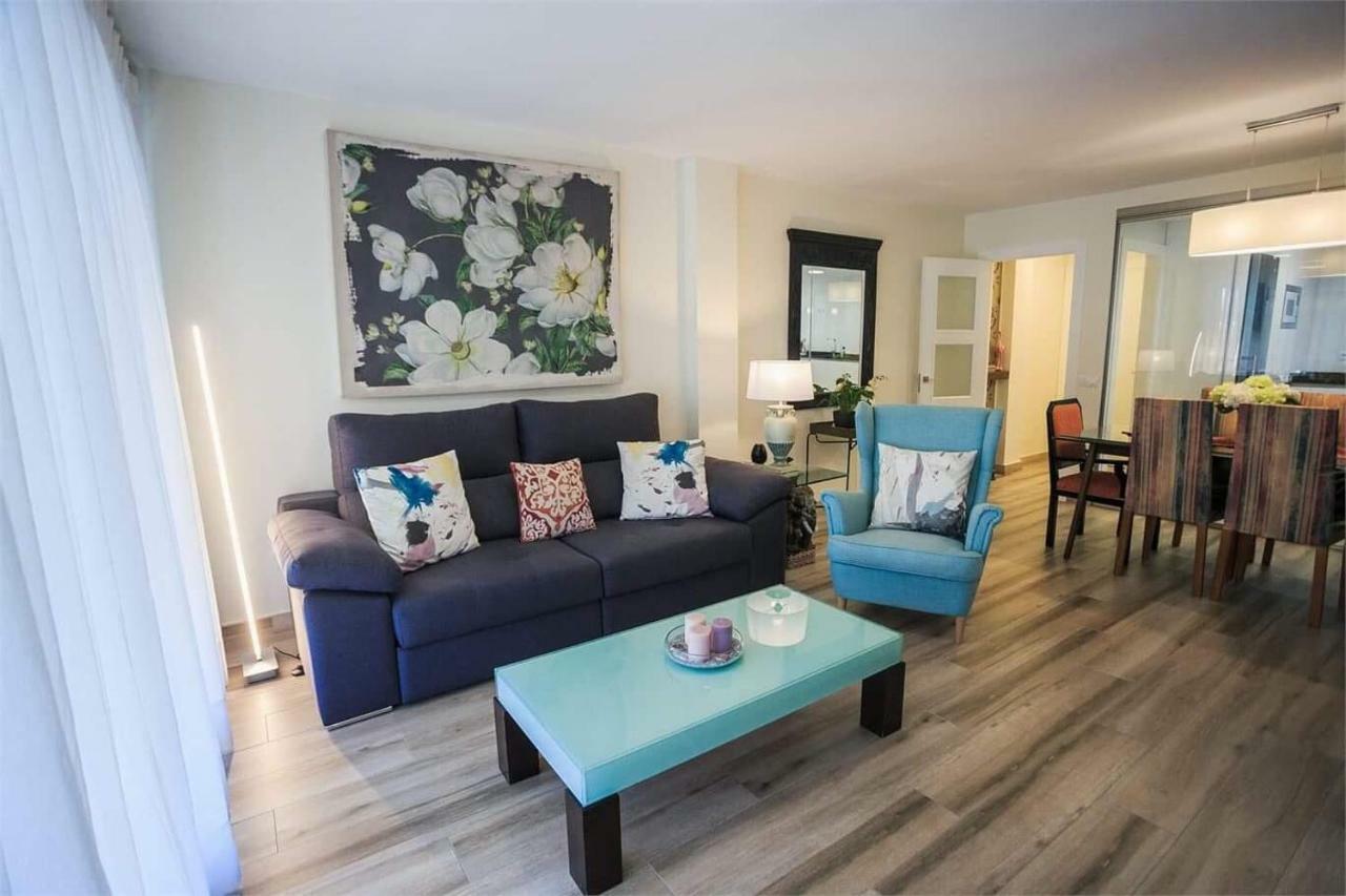 Apartamento Aurora Malaga Ngoại thất bức ảnh