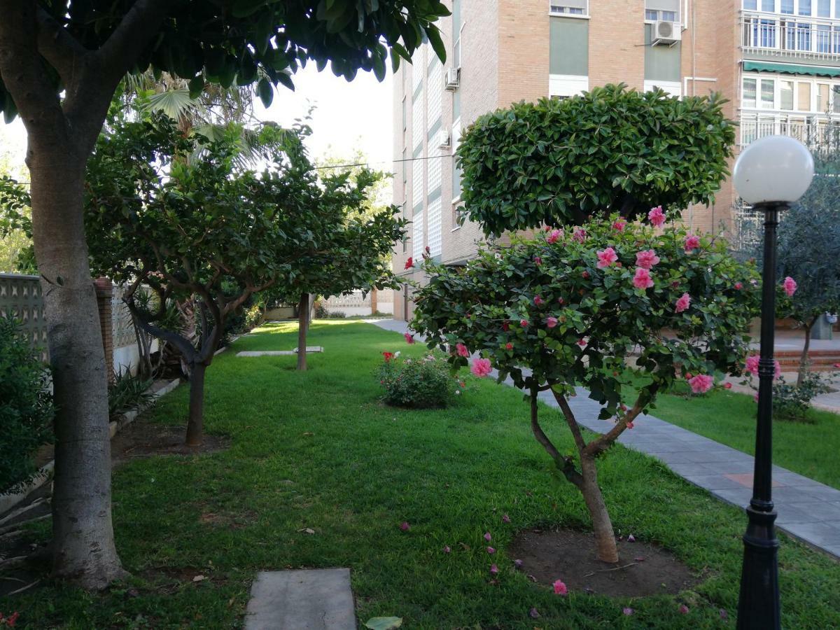 Apartamento Aurora Malaga Ngoại thất bức ảnh