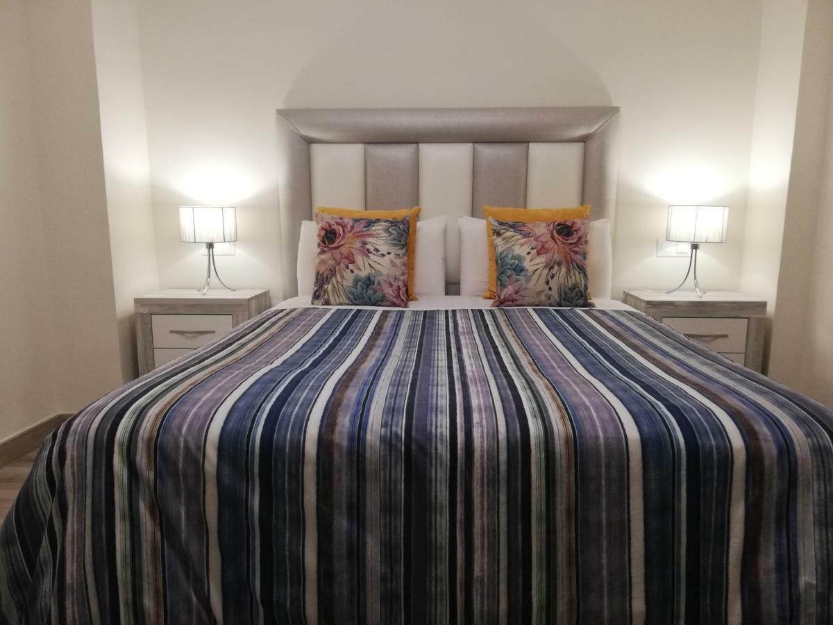 Apartamento Aurora Malaga Ngoại thất bức ảnh